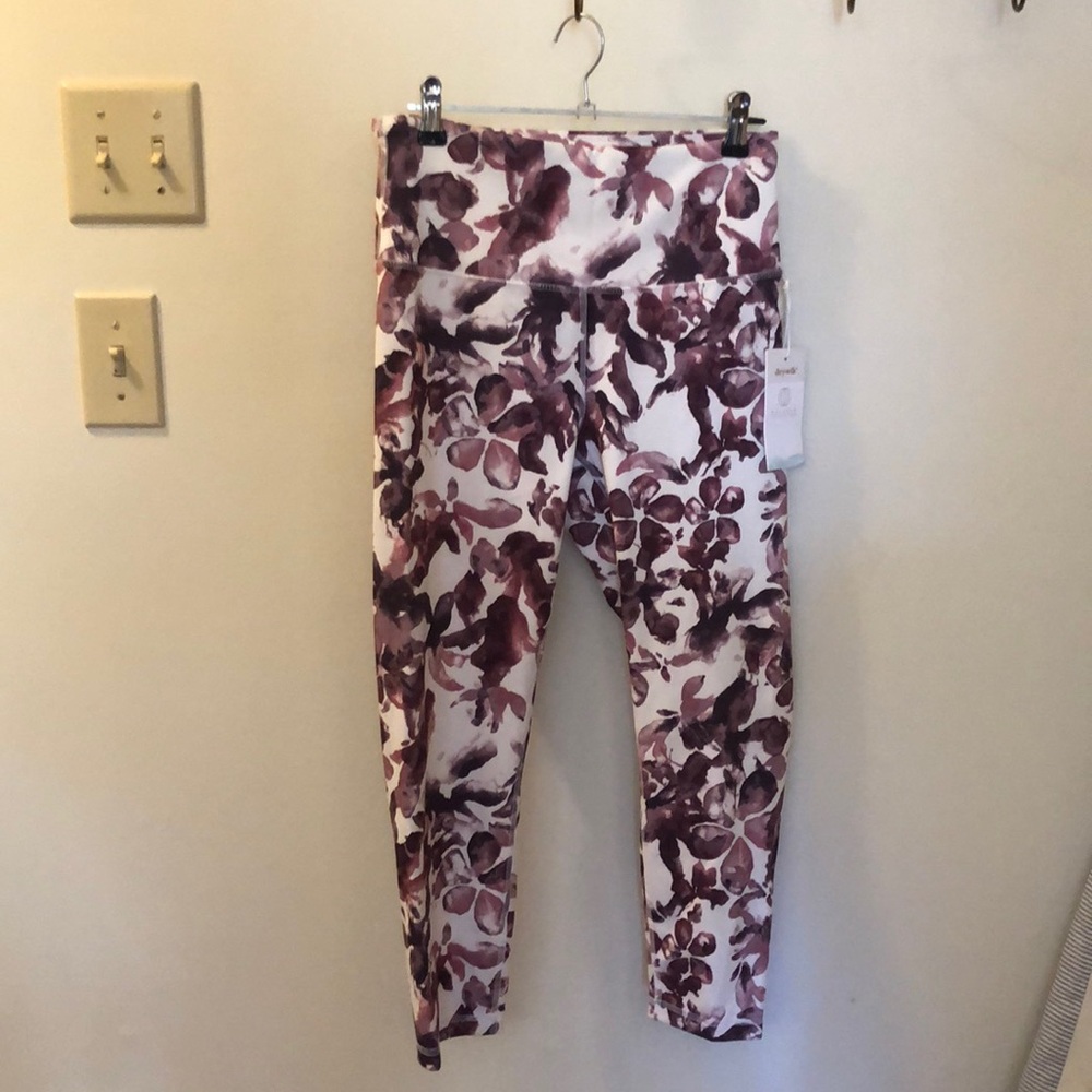 NWT. Balance Collection Capri Workout Leggings